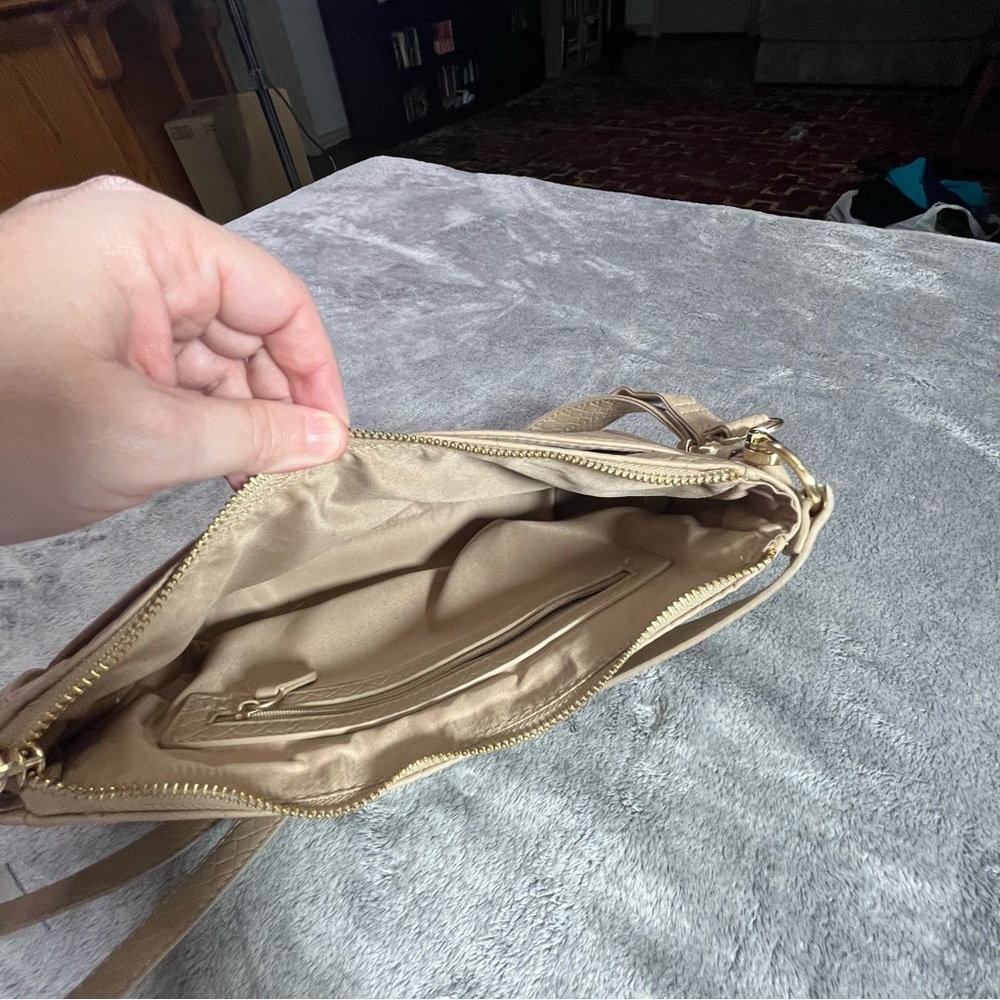 Fiorelli Neutral Beige Shoulder Bag with Adjustable Strap and Handle - Picture 6 of 8